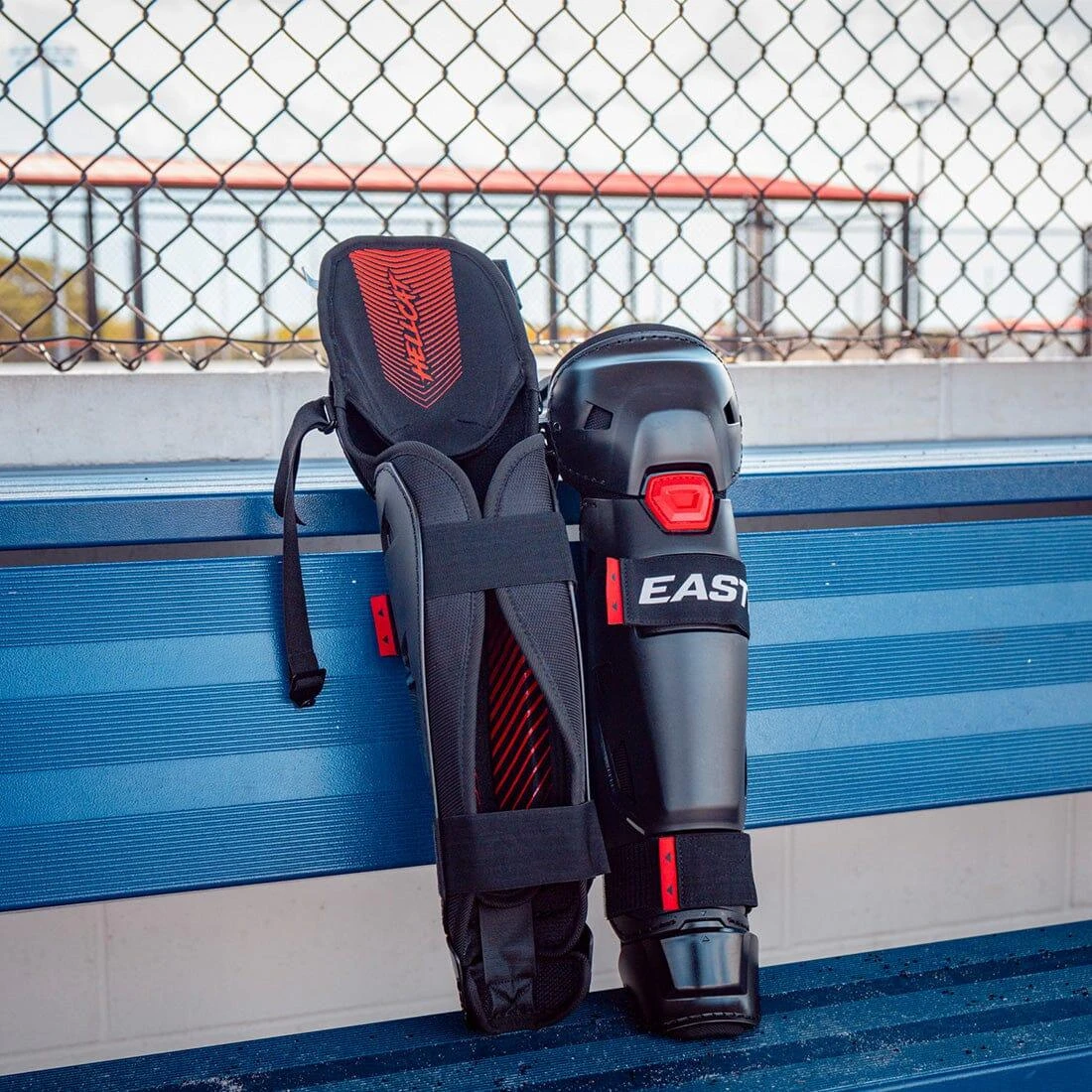 Easton Hellcat Slowpitch Fielding Leg Guards: EHCATL - Image 4